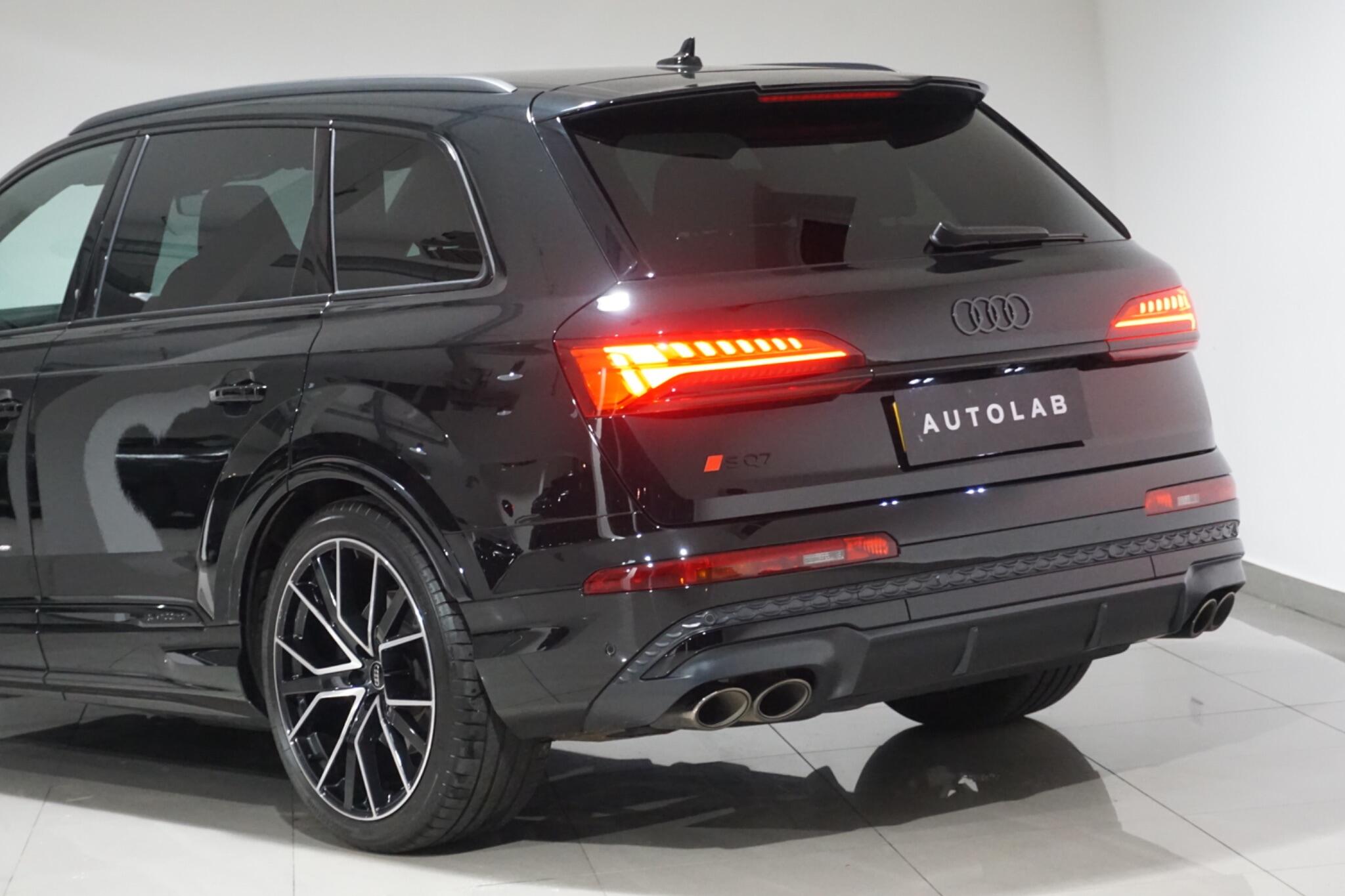 Audi SQ7 4.0 TFSI V8 Black Edition SUV 5dr Petrol Tiptronic quattro Euro 6 (s/s) (507 ps)
